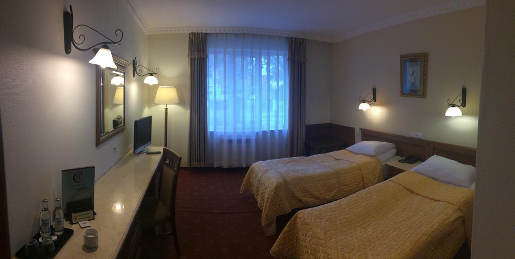 Hotel Colosseum Olecko Værelse billede
